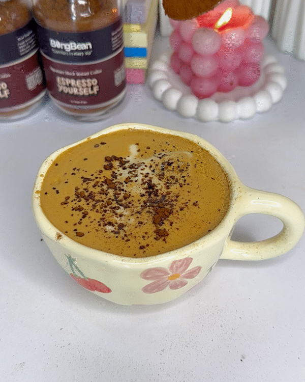 Signature Black Instant Coffee & Rechargeable Coffee Foamer Combo - Image 3